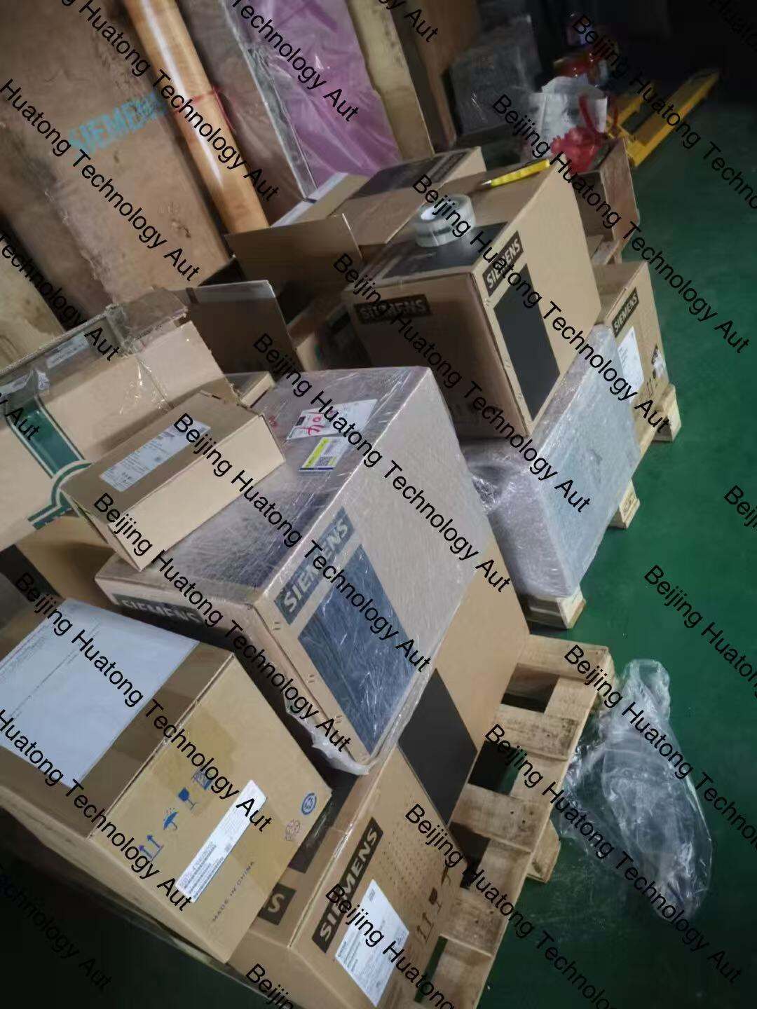 Siemens G130 series frequency converter accessories genuine products with competitive prices 6SL3353-1AG41-2FA0